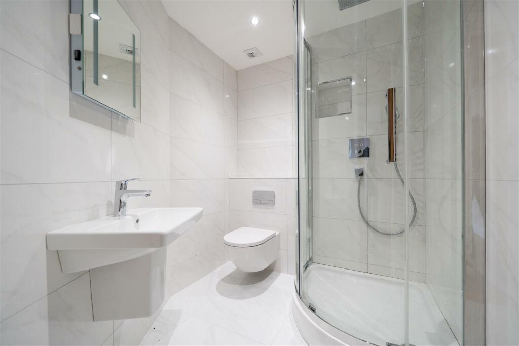 Additional image 8 of Apt 18, Riber Castle, Riber Castle Estate, Matlock, DE4 5JU