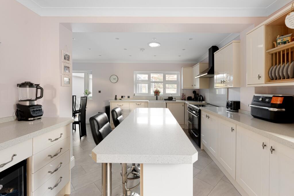 Additional image 7 of Marling Way, Riverview Park, Gravesend, Kent, DA12 4DN