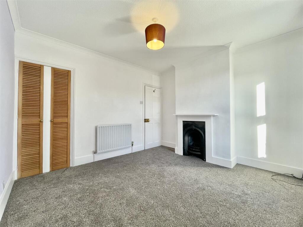 Additional image 10 of Empress Road, Gravesend