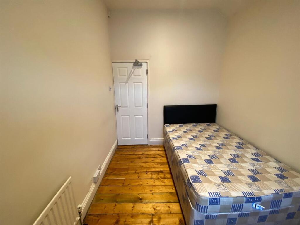 Additional image 5 of Room 4, Bramble Street, Stoke, Coventry, CV1 2HA