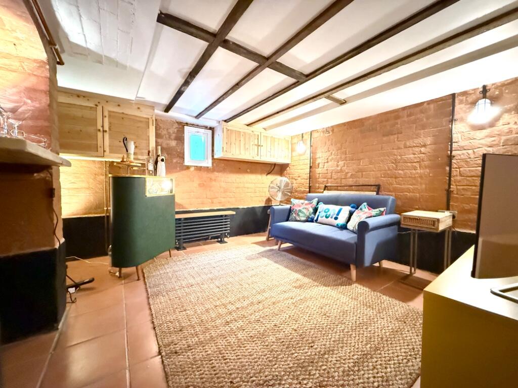 Additional image 8 of Sanctus Road, Stratford-Upon-Avon, Warwickshire, CV37