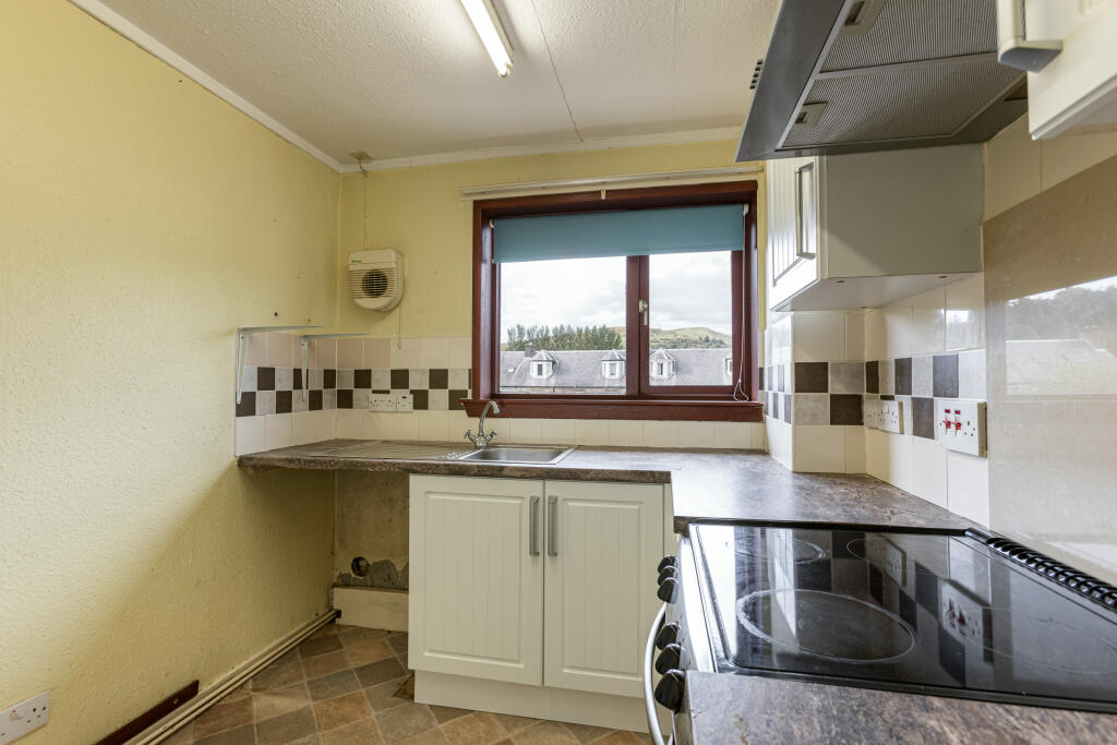 Additional image 8 of 28 West Street, Langholm, DG13 0DU