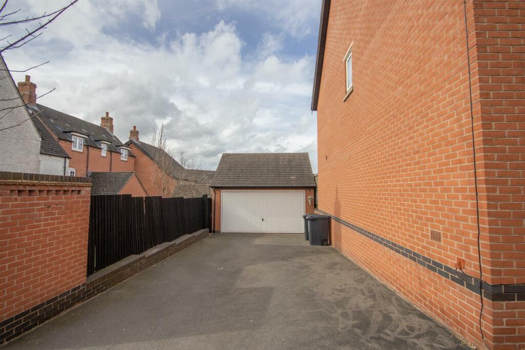 Additional image 3 of Luton Road, Church Gresley, Swadlincote