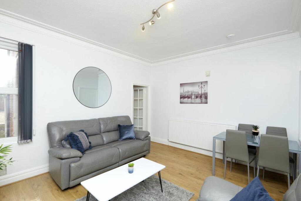 Additional image 49 of Stepping Lane