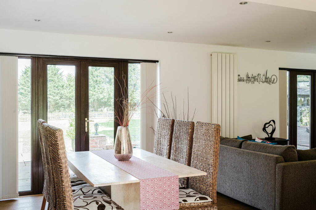 Additional image 8 of Wrotham Road, Meopham, Gravesend, DA13 0QG