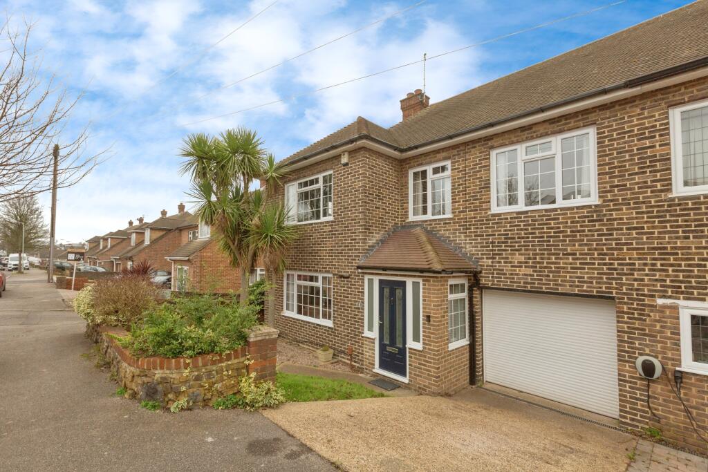 The Drive, GRAVESEND, Kent, DA12