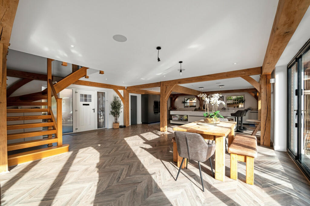 Additional image 9 of 2 Main Street, Rugby, Clifton Upon Dunsmore CV23 0BH