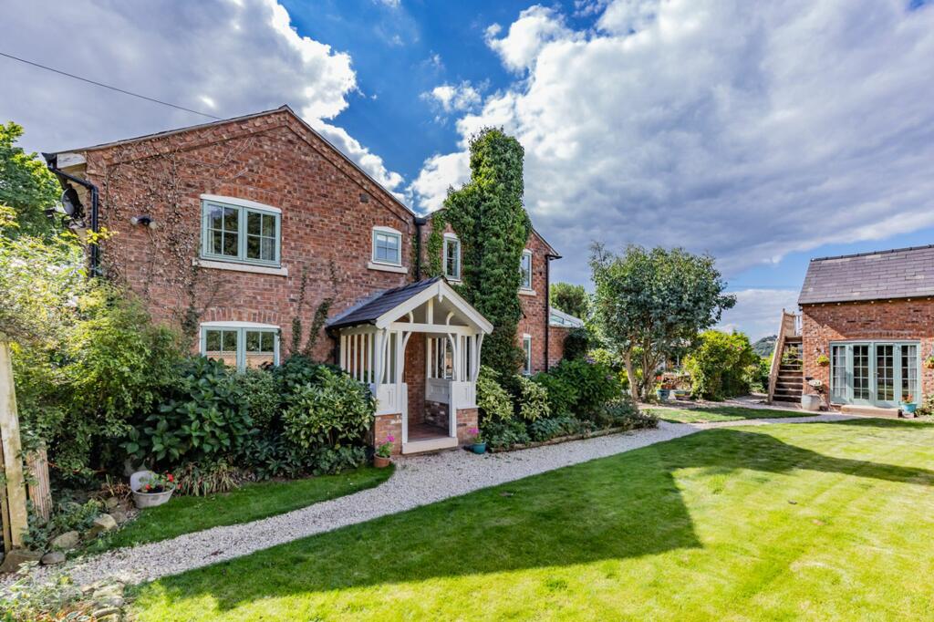 Additional image 38 of Stunning views of Beeston Castle with a detached annexe