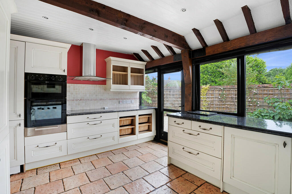 Additional image 5 of Radway