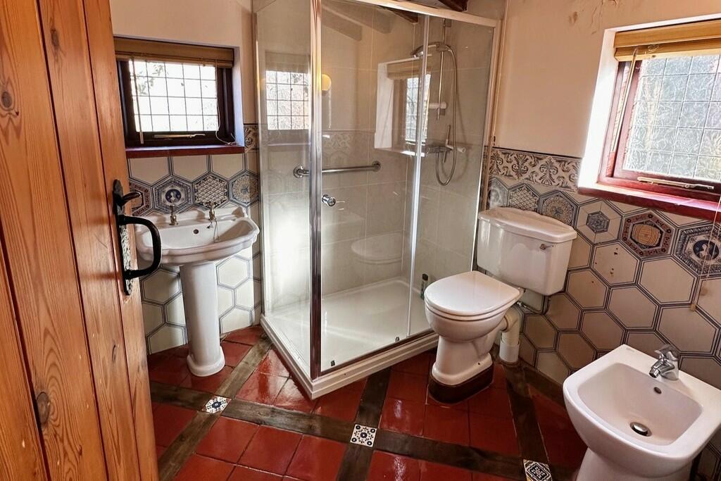 Additional image 12 of Avondale Road, Brandon