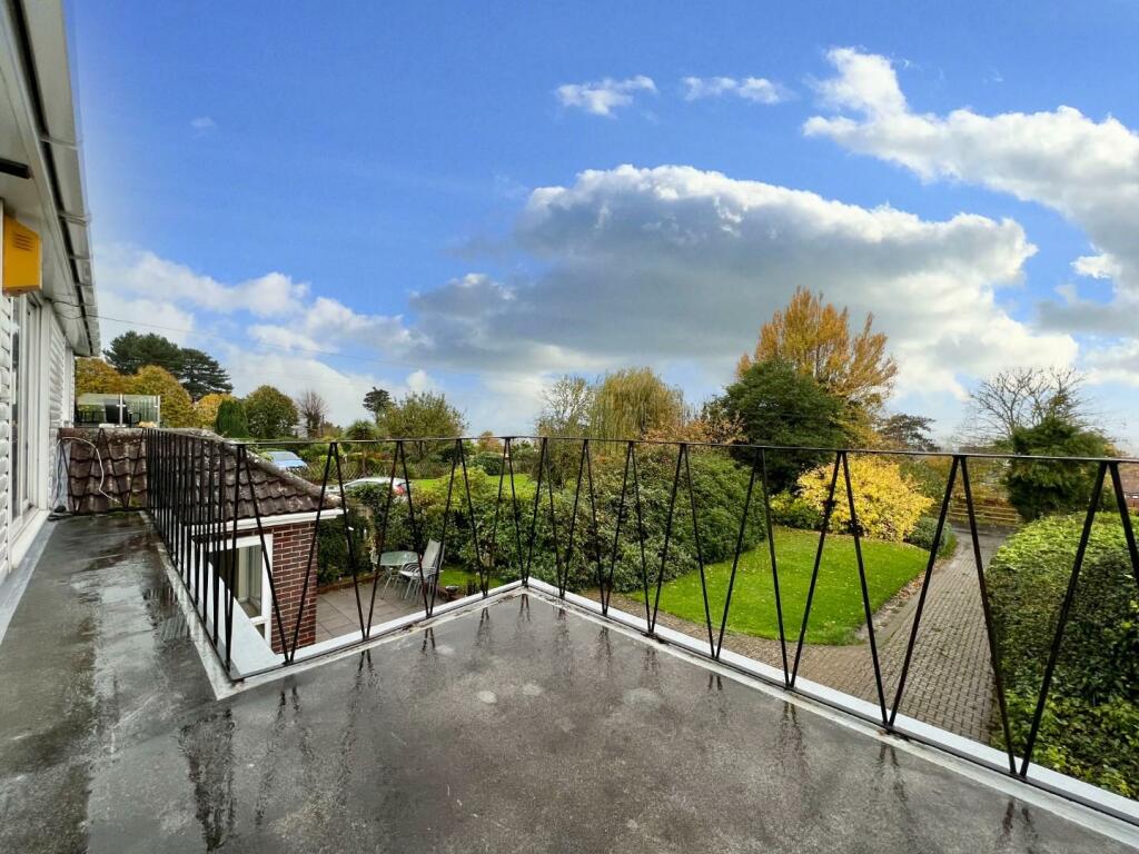 Additional image 13 of CLIFF ROAD, HYTHE