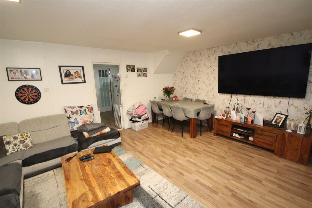 Additional image 4 of Page Close, Bean, Dartford
