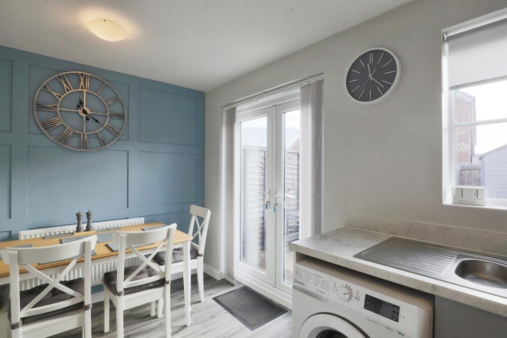 Additional image 4 of Barclay Close, Wellesbourne, Warwick