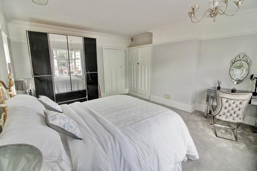 Additional image 32 of Manor Park Road, Nuneaton, CV11