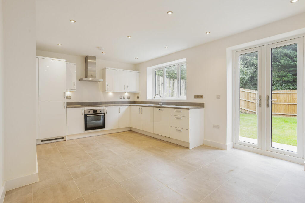 Additional image 13 of Headland Rise, Stratford-Upon-Avon, CV37