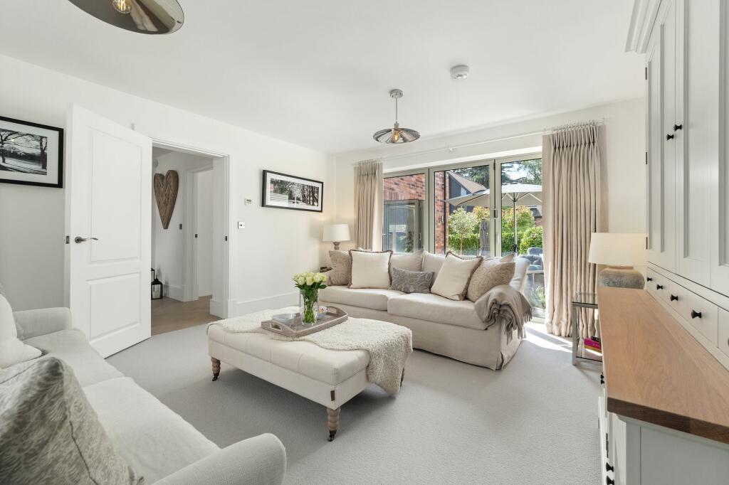 Additional image 6 of The Cedars on the Warwickshire Golf Course Estate in Leek Wootton, Kenilworth