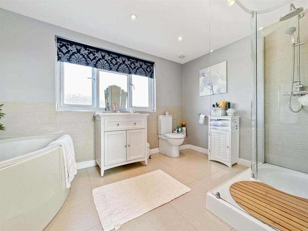 Additional image 20 of Lonsdale Avenue, Margate