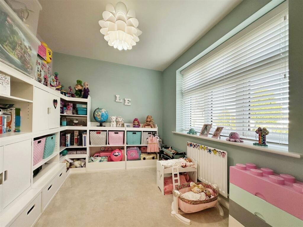 Additional image 10 of Poplar Way, Whitnash, Leamington Spa