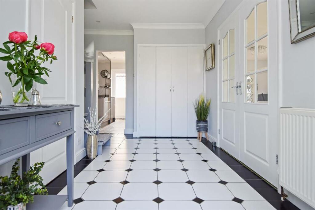 Additional image 37 of Lonsdale Avenue, Margate