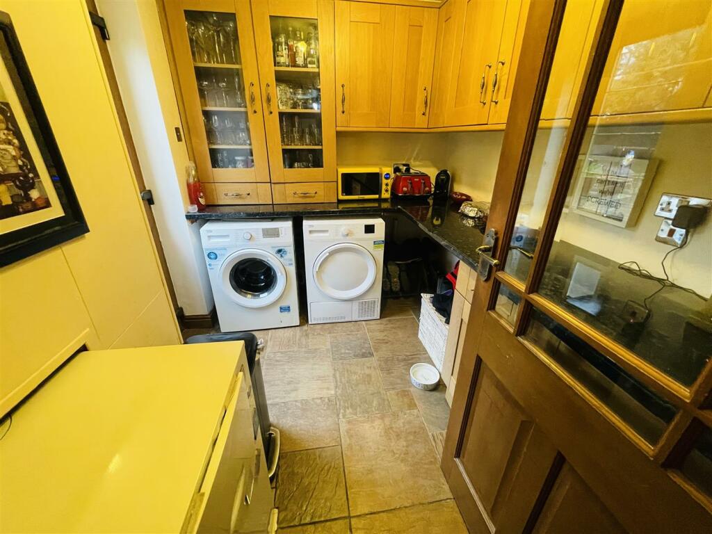 Additional image 14 of Falcon Close, Whitestone