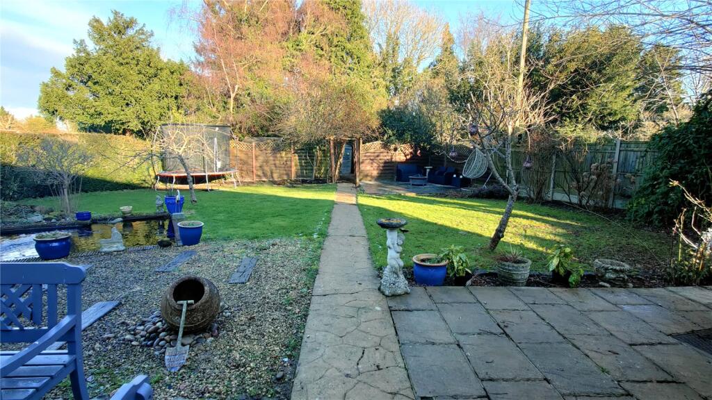 Additional image 12 of Willow Walk, Meopham, Gravesend, Kent, DA13