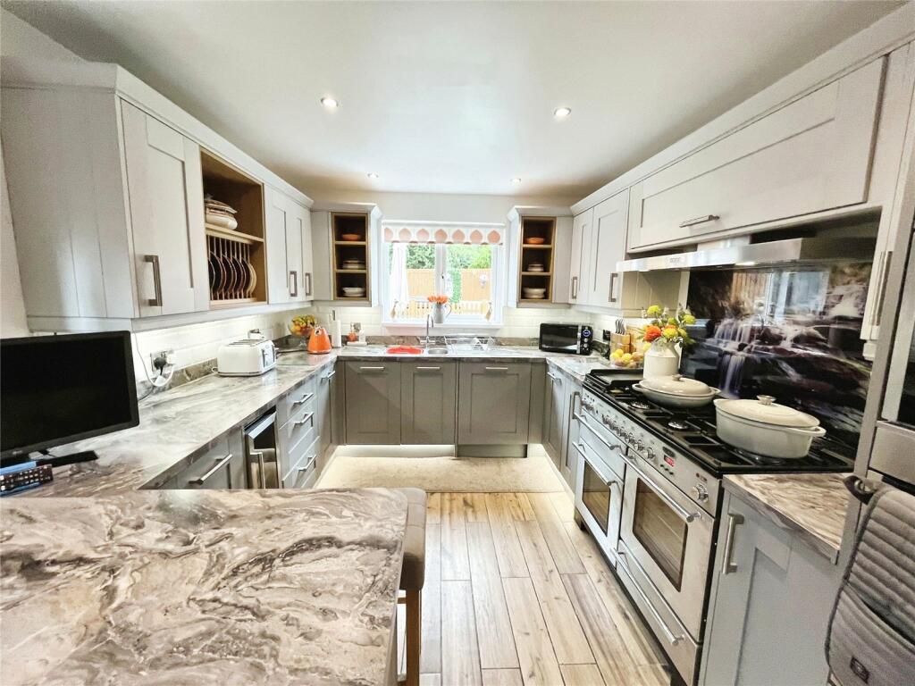 Additional image 2 of Hatters Court, Bedworth, Warwickshire, CV12