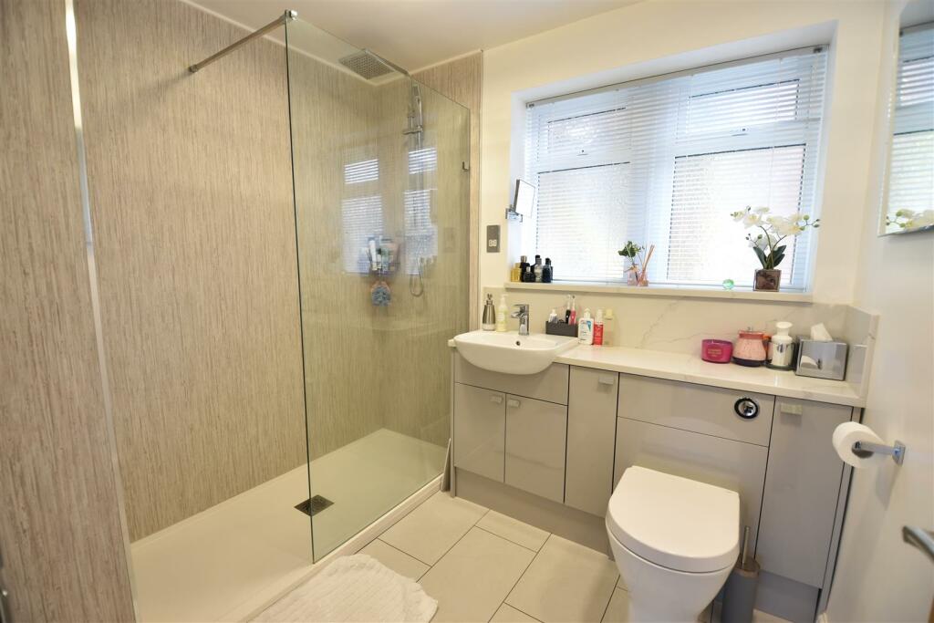 Additional image 7 of Essenden Road, Belvedere Village