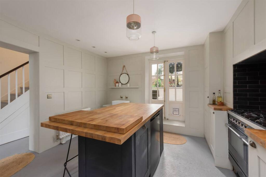 Additional image 14 of Central Parade, Herne Bay