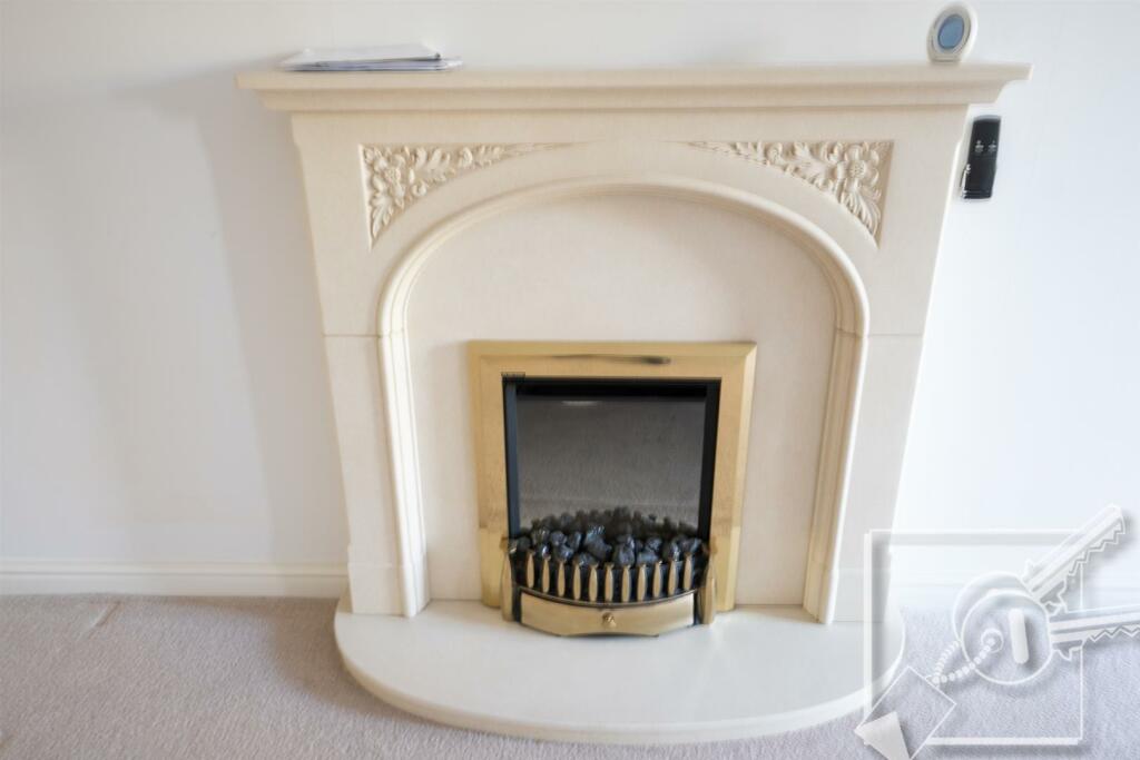 Additional image 5 of Glen View, Gravesend