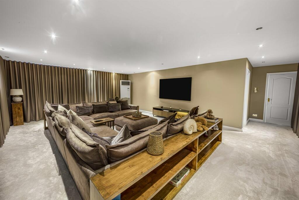 Additional image 32 of Brockhurst Way, Northwich