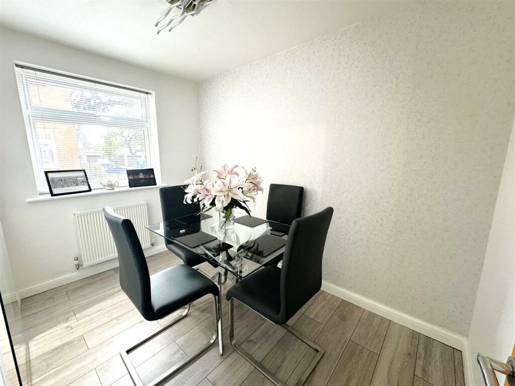 Additional image 4 of Essenden Road, Belvedere Village