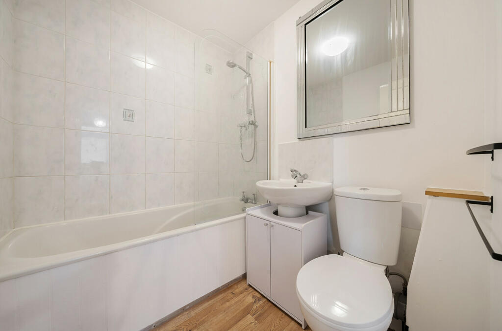 Additional image 7 of Main Road, Sutton At Hone, Dartford, Kent, DA4