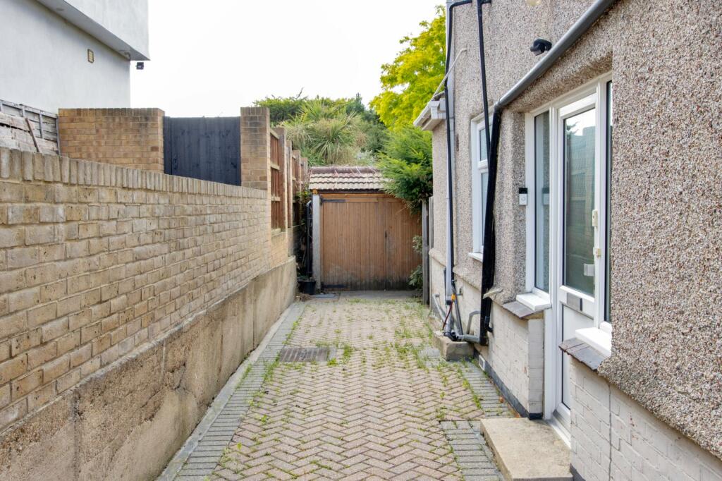 Additional image 19 of Raeburn Avenue, West Dartford, DA1