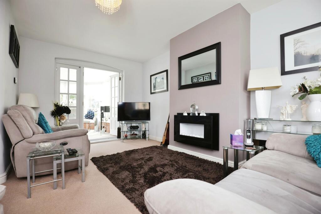 Additional image 4 of South Parade, Harbury, Leamington Spa