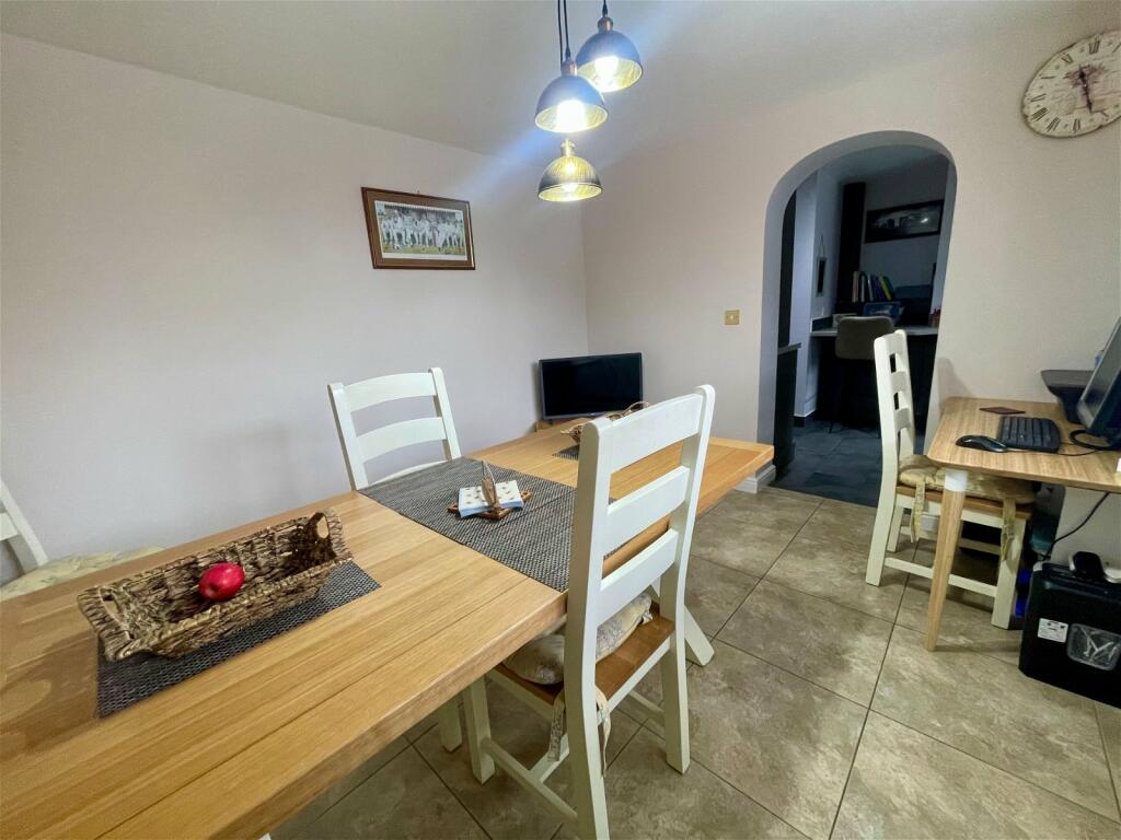 Additional image 12 of Hillside Gardens, Church Gresley, DE11 9QA