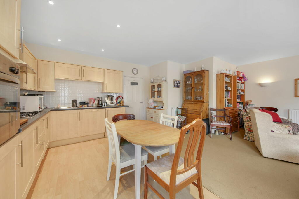 Additional image 6 of Malvern House, Smedley Street, Matlock, DE4 3JG