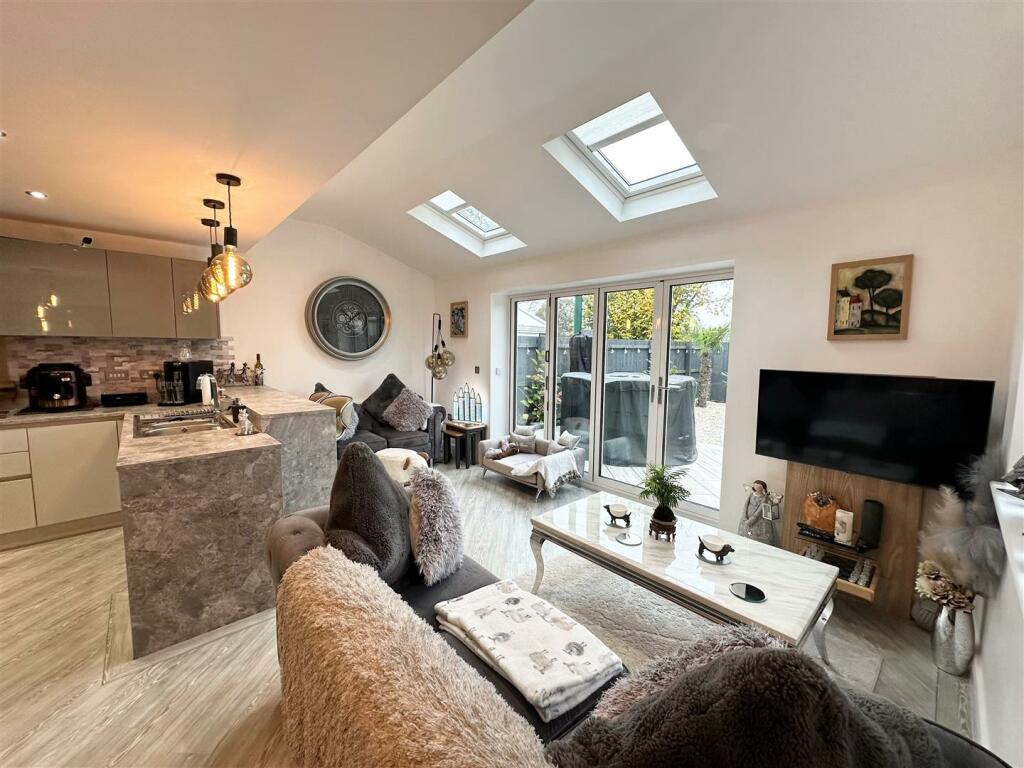 Additional image 7 of Cooperage Way, Aston, Cheshire