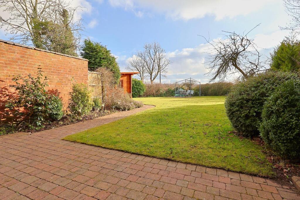 Additional image 29 of North House, Ousterne Lane, Fillongley, Coventry - FIELD VIEWS & SOUTH FACING GARDEN