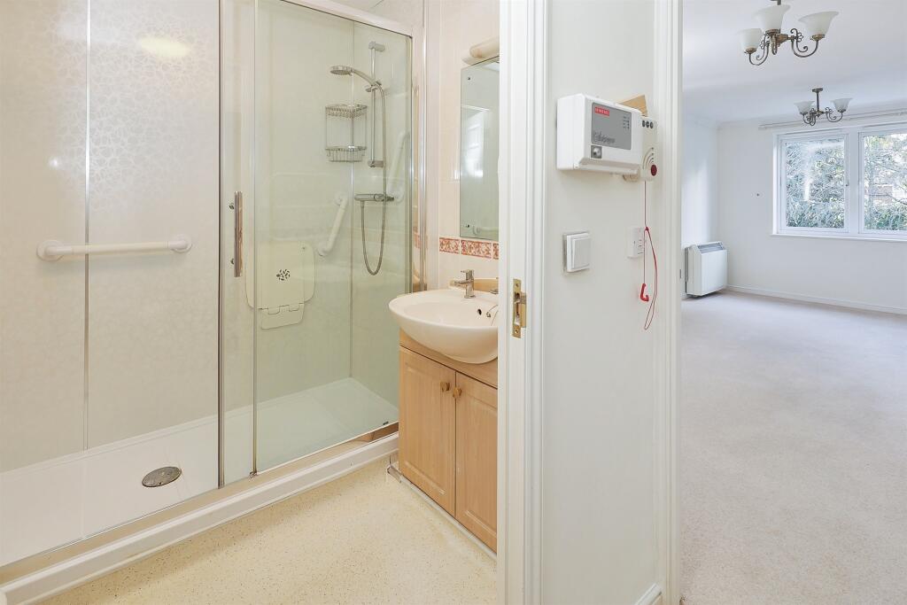 Additional image 16 of Kenilworth Road, Balsall Common, Coventry