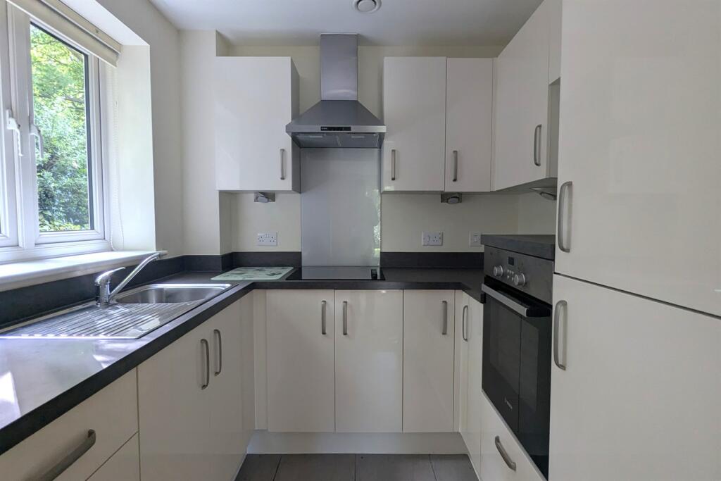 Additional image 5 of Oak Grange, Bradburns Lane, Hartford, Northwich