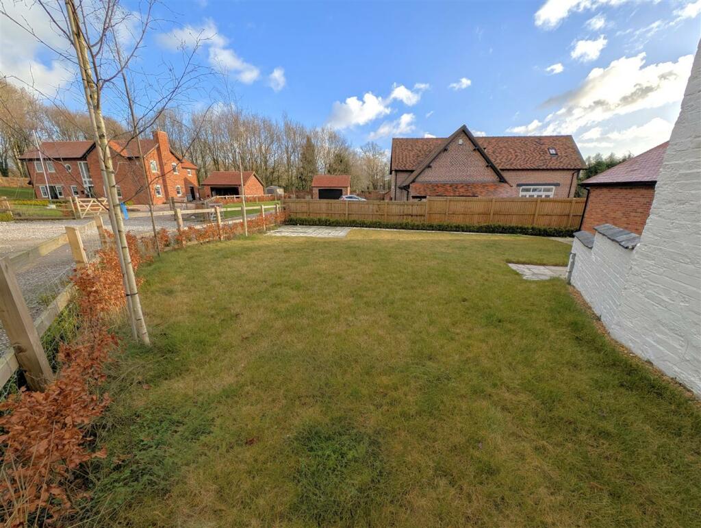 Additional image 41 of Dingle Farmhouse, Dingle Lane, Sandbach
