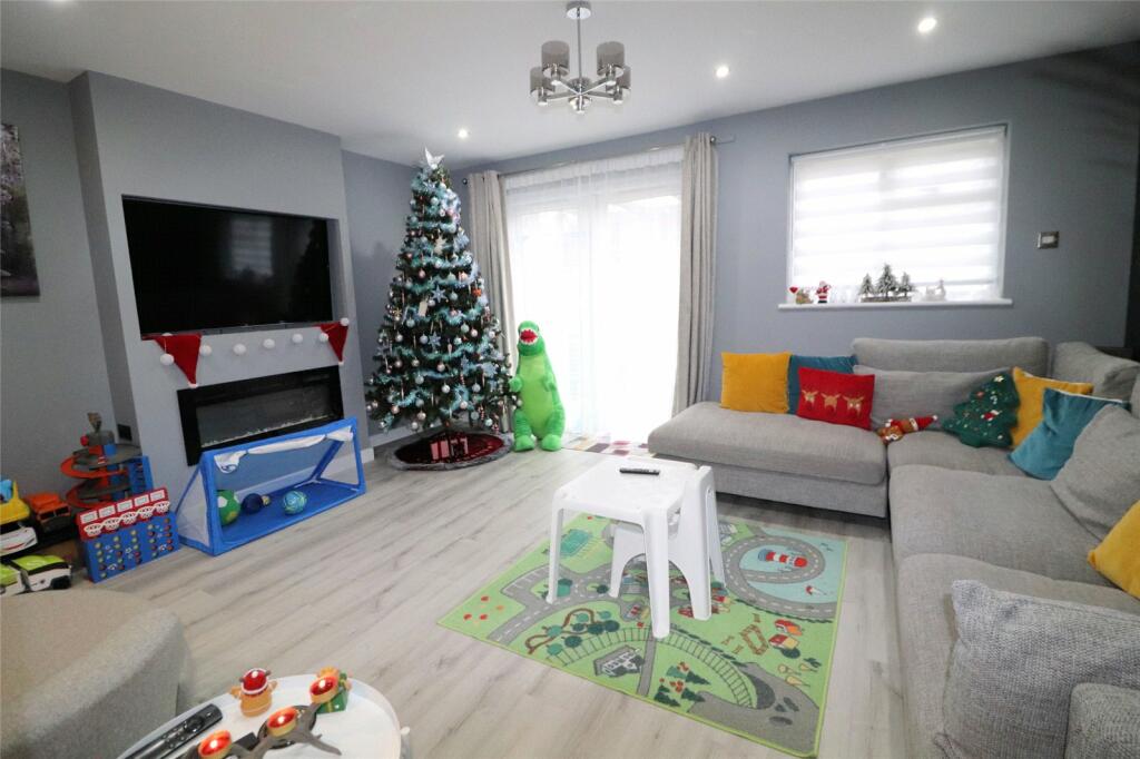 Additional image 9 of Myrtle Close, Erith, DA8