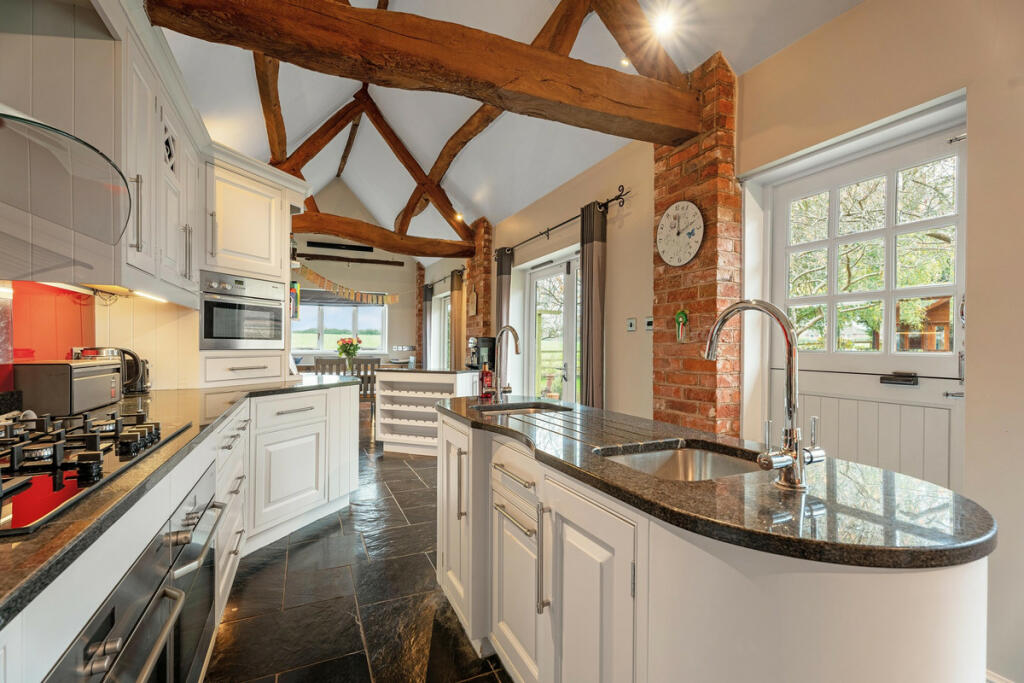 Additional image 8 of Leicester Lane, Leamington Spa, Warwickshire CV32 6QY