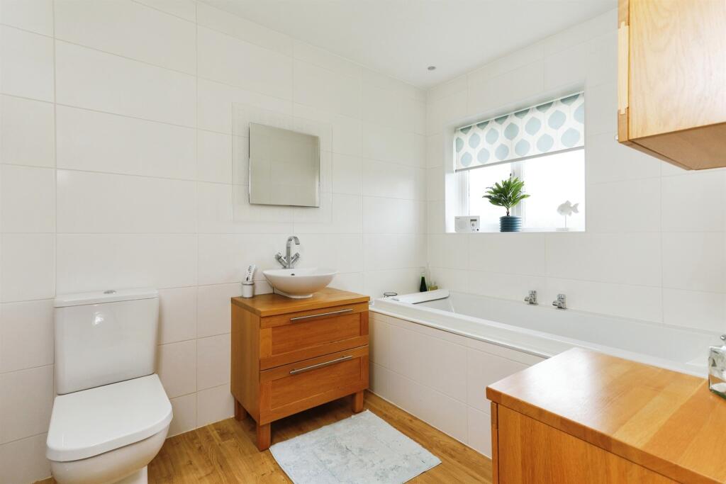 Additional image 13 of Birches Lane, Kenilworth