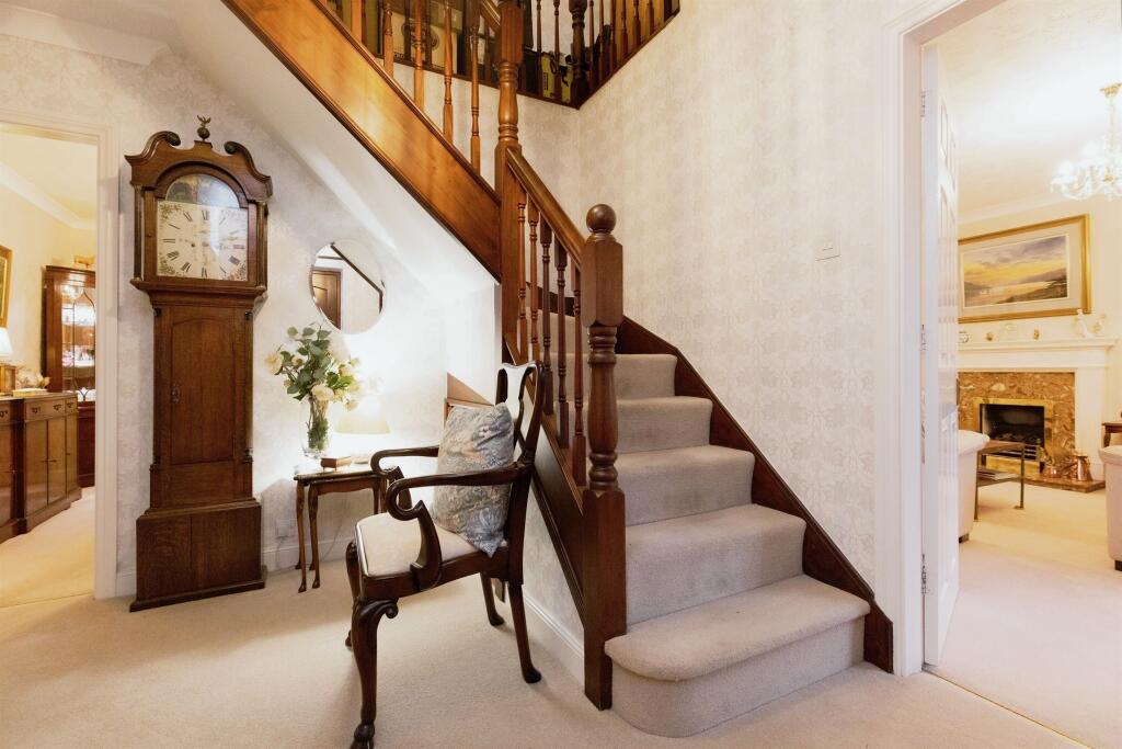 Additional image 14 of Draper Close, Kenilworth