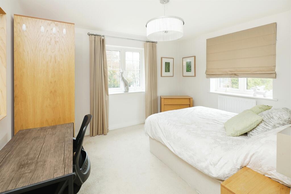 Additional image 17 of Drovers Close, Balsall Common, Coventry