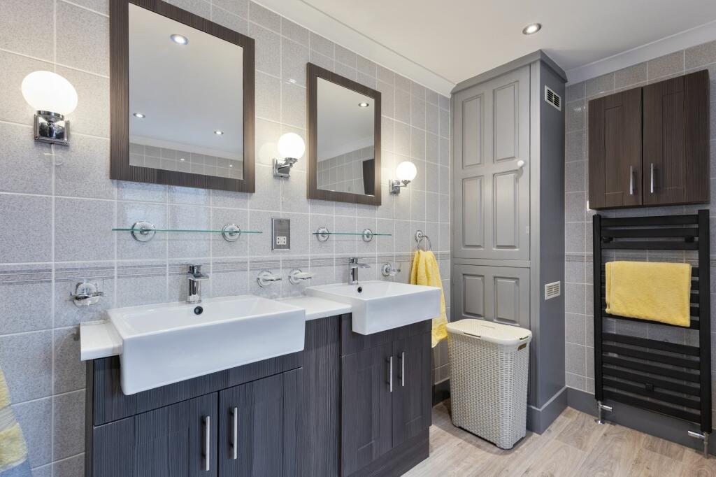 Additional image 33 of Wear Bay Road, Folkestone, CT19