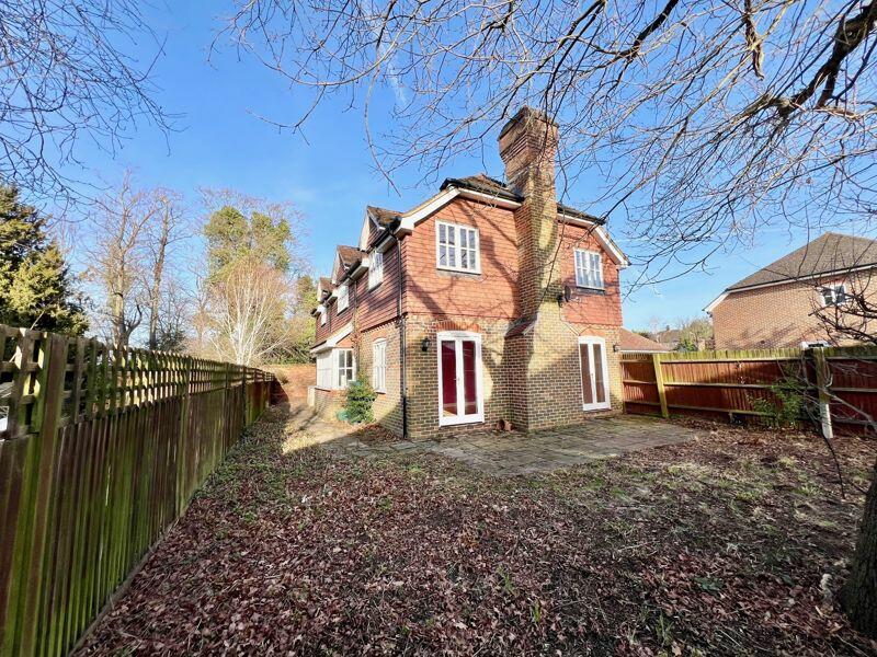 Additional image 24 of Holt Close, Sidcup