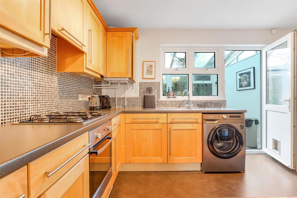 Additional image 4 of Turton Way, Kenilworth