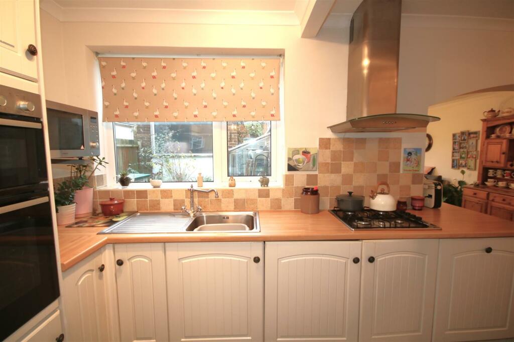 Additional image 10 of Hillside Avenue, Canterbury